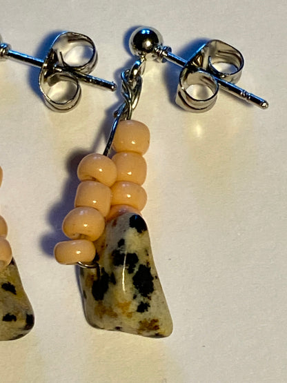 Peach Leopard PointStone Earrings