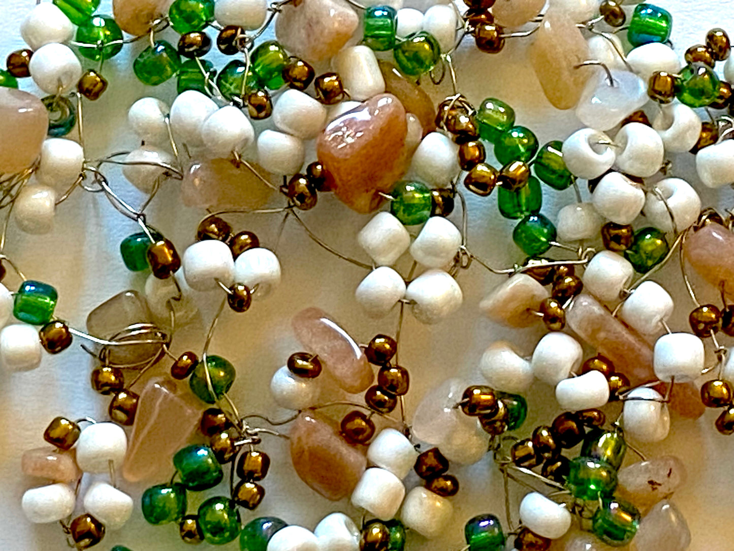 Sunstone Green White Bead Necklace Set