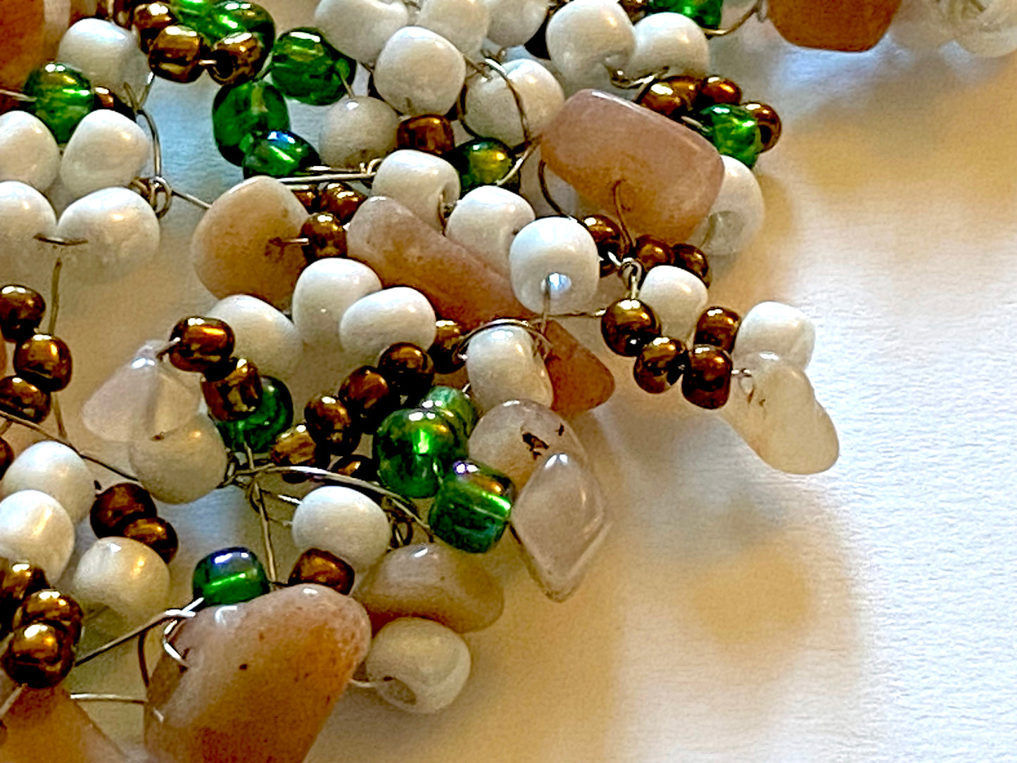 Sunstone Green White Bead Necklace Set