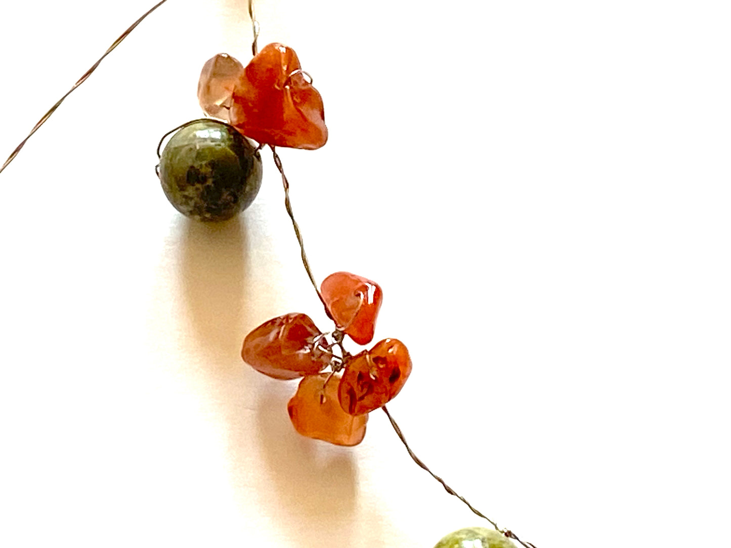 Red Agate Green Bead Necklace
