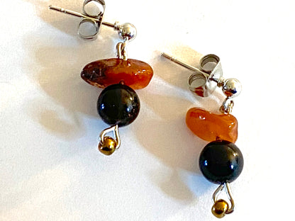 Onyx Red Agate Earring